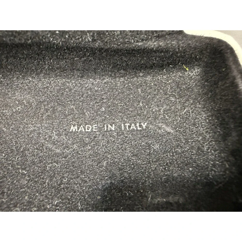 White Versace Sunglasses/Eyeglass Hard Clam Shell - Case Only